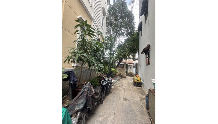 HIẾM-Bán nhà Lý Tuệ 60m2, 2Lầu+ST, 5.55Tỷ-GẦN AEON
